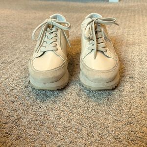 Cute, Trendy, Edgy platform sneaker